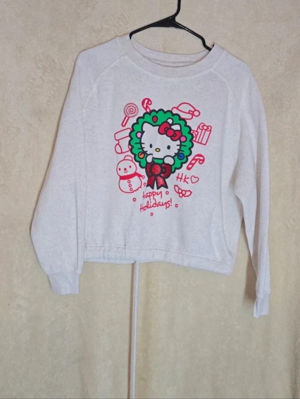 Sanrio Hello Kitty "Happy Holidays" Cream Speckled Sweatshirt Graphic Print Univ